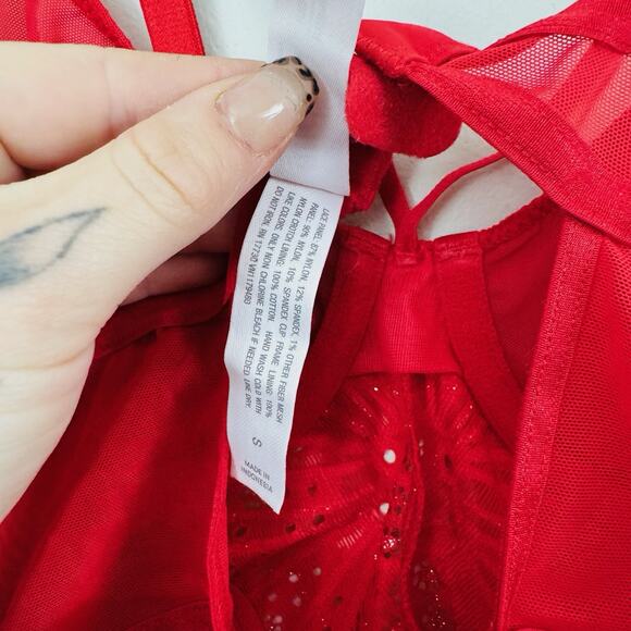 Auden Red Lace One Piece Lingerie Women’s Size S - Picture 5 of 6